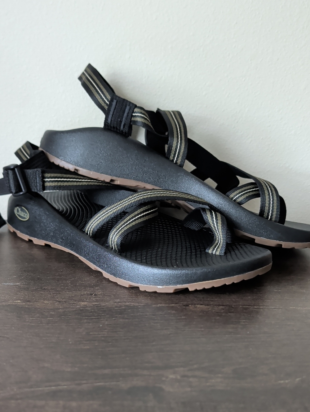 Men's Z2 Chacos
